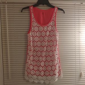 Pink tank top